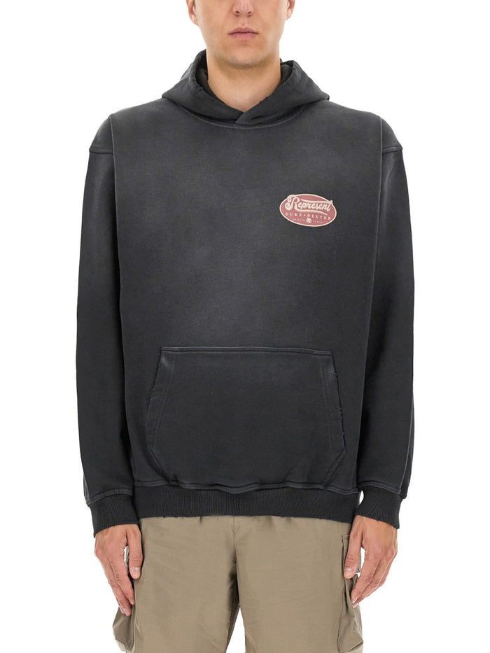 Represent "D+D British Luxury" Sweatshirt