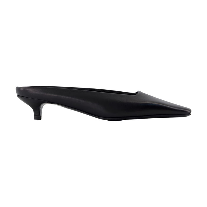 Toteme Square Kitten Pumps - - Leather - Black
