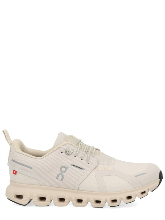 On "Cloud 6" Sneaker