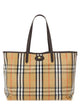 Burberry Borsa A Spalla "Tote Highlands" Media