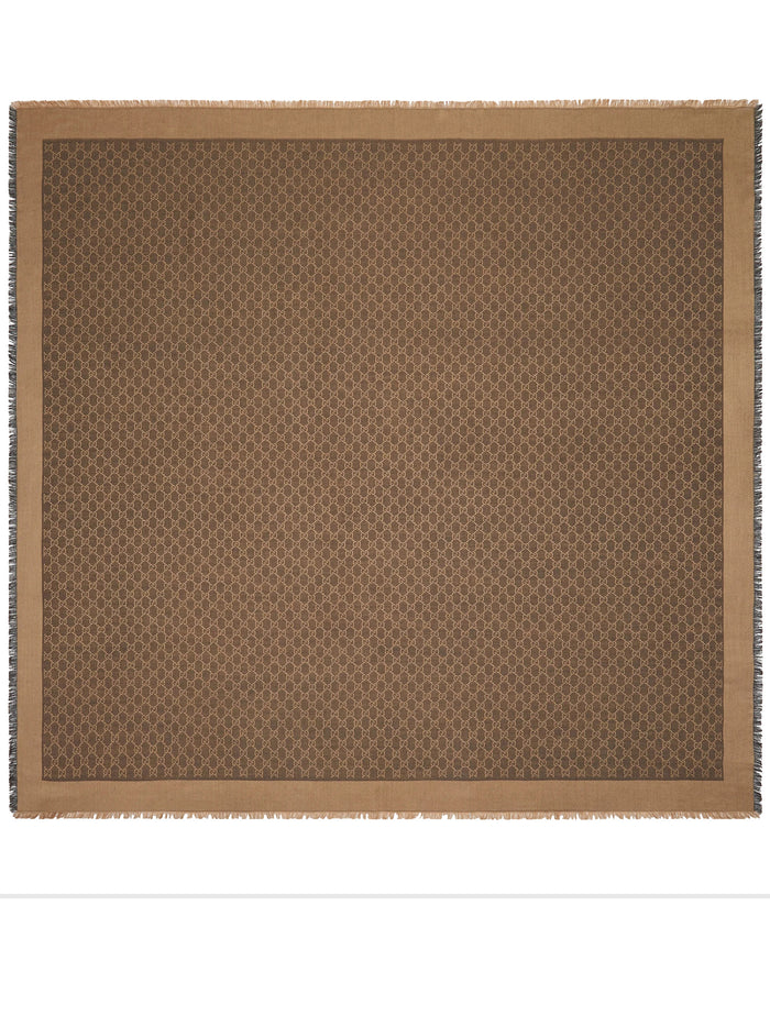 Gucci Shawl In Wool And Silk Gg