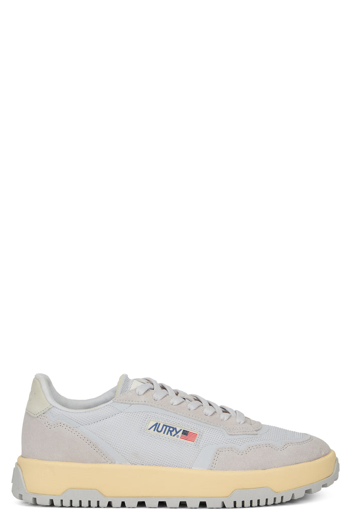Autry Sneakers Wild Pace