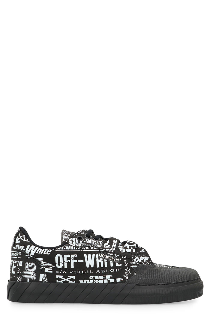 Off-White Sneakers Low-Top Vulc 779