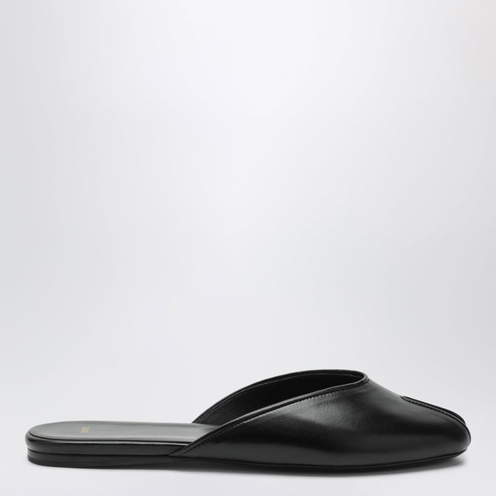 Jude Date Low Sabot In Black Leather