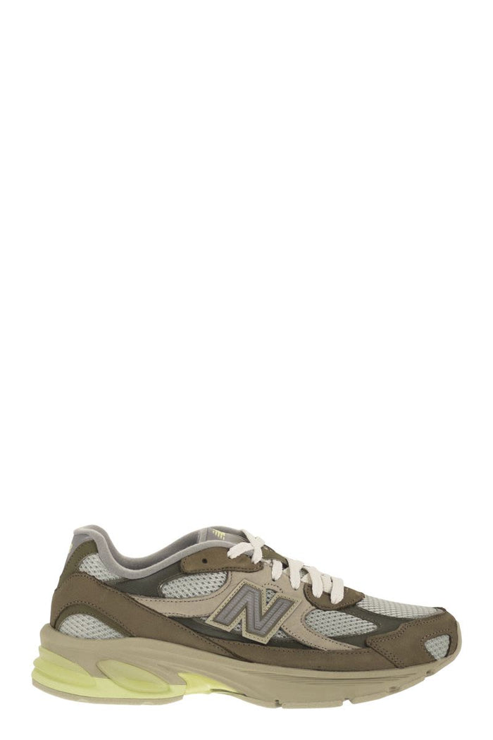 New Balance U2010 - Trainers With Side Logo