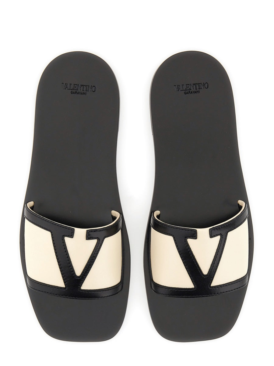 Valentino Garavani Viva Superstar Slide Sandal In Nappa Leather