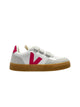 Veja Sneaker "V-90"