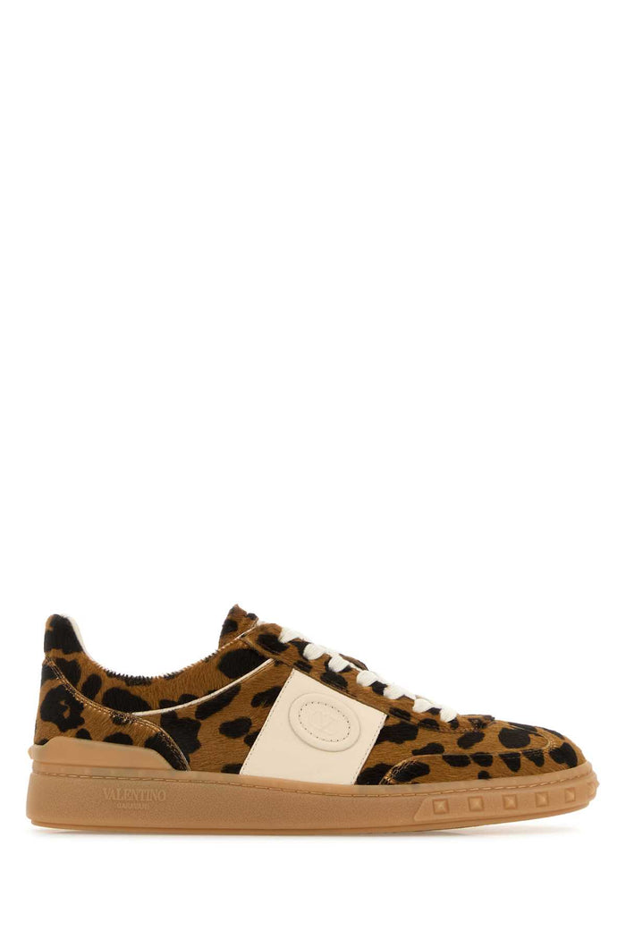 Valentino Garavani Sneaker | Upvillage | Hai