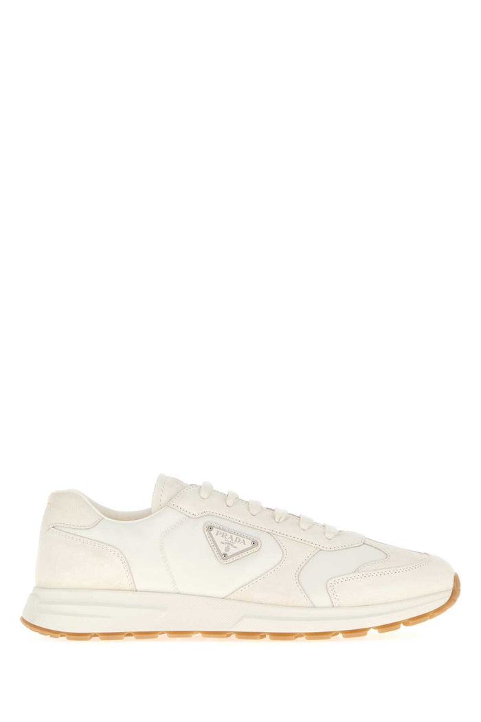 Prada Prax