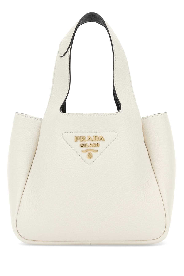 Prada Shopping