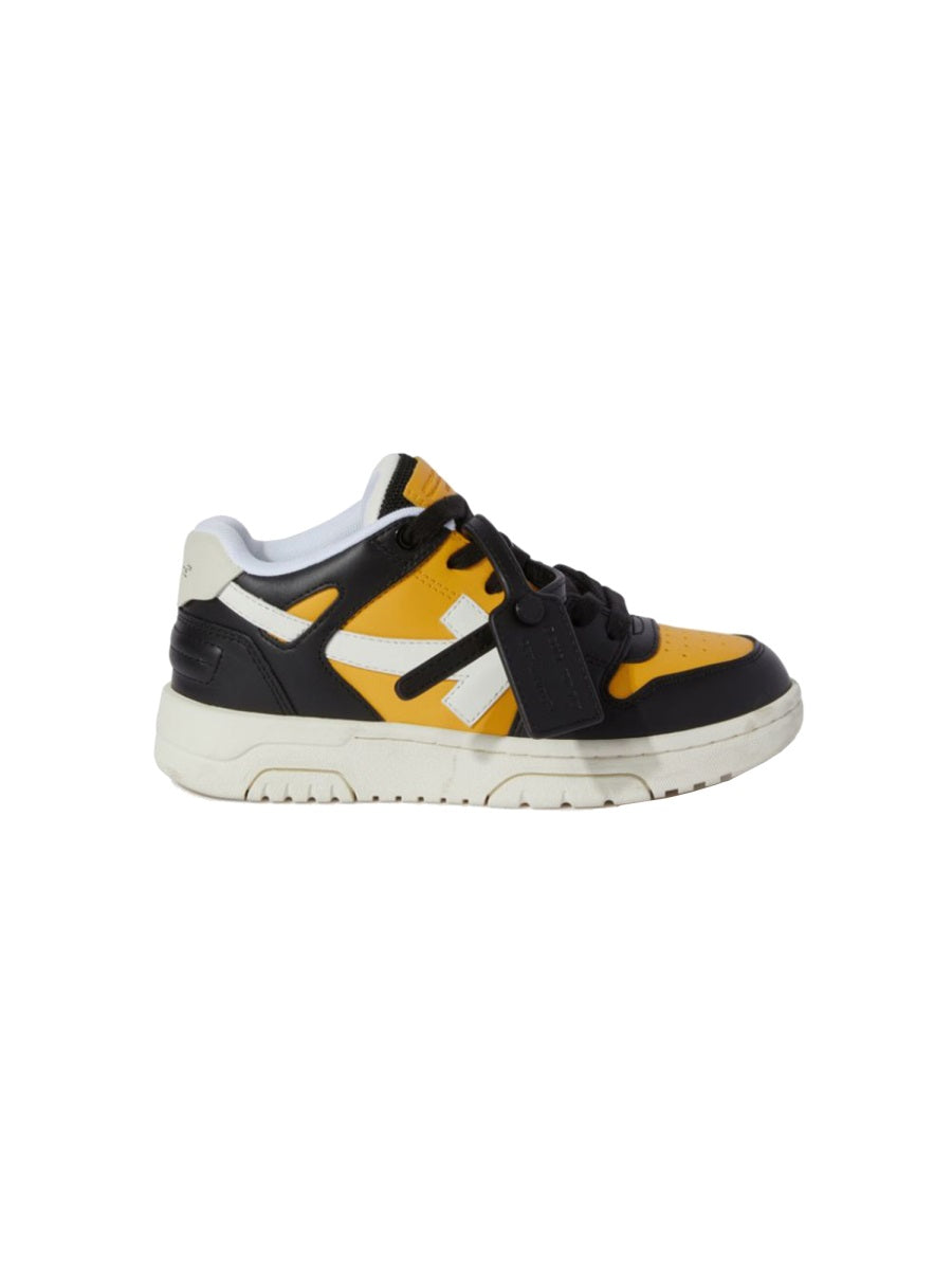 Off-White Sneaker