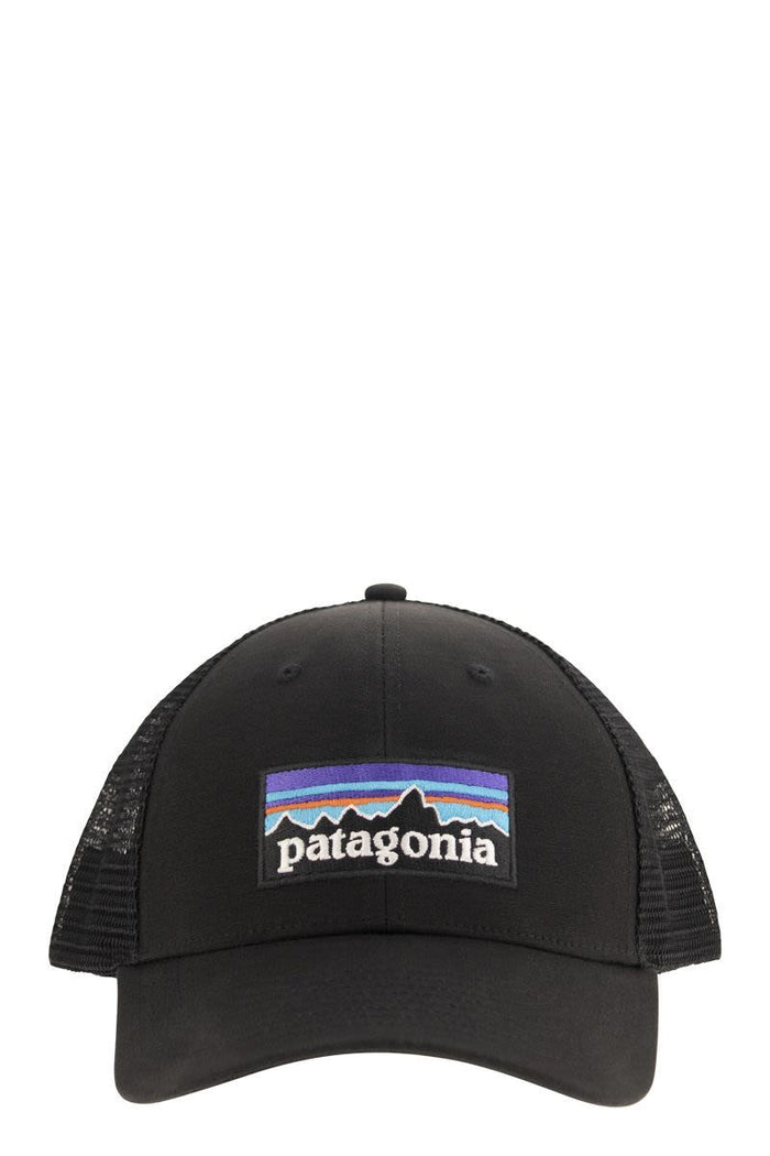 Patagonia Hat With Embroidered Logo On The Front