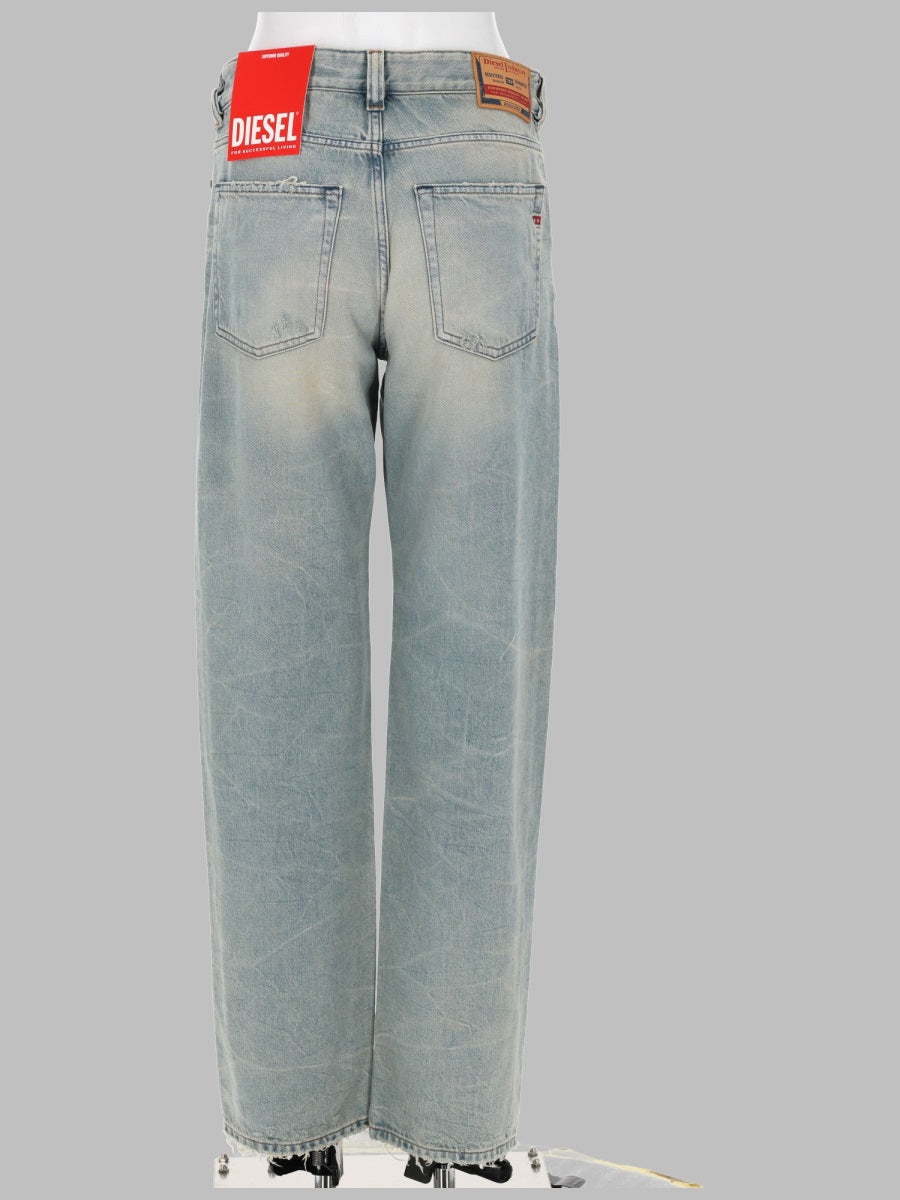 Diesel Jeans "1988 D-Ark"