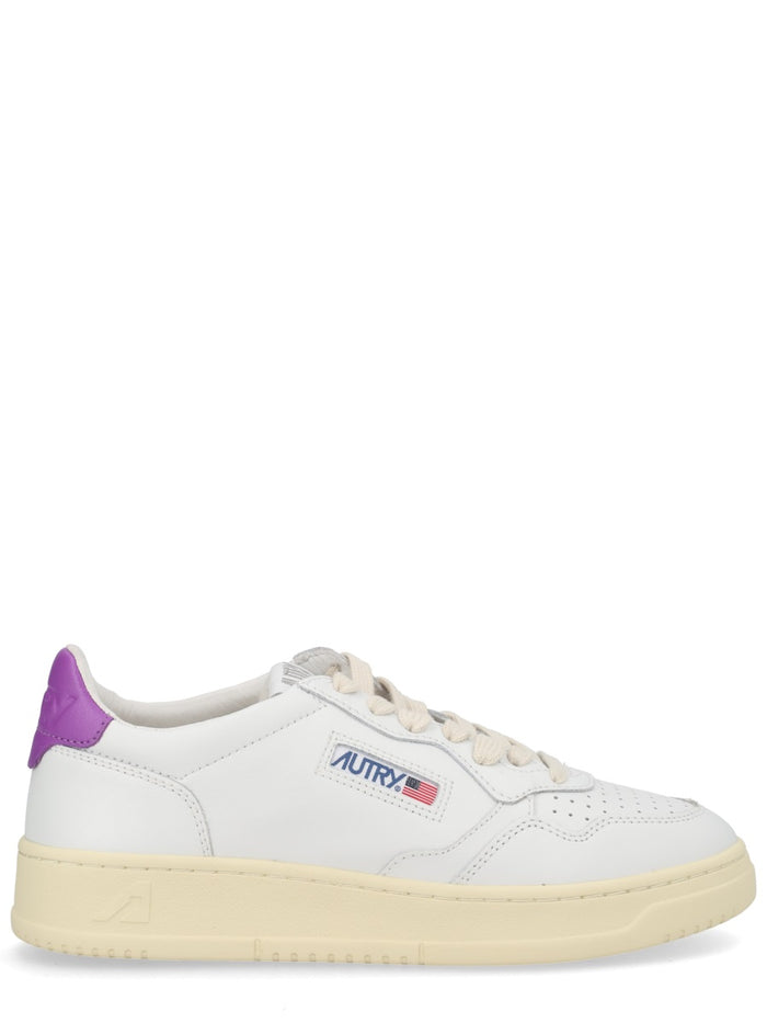 Autry "Medalist Low" Sneaker