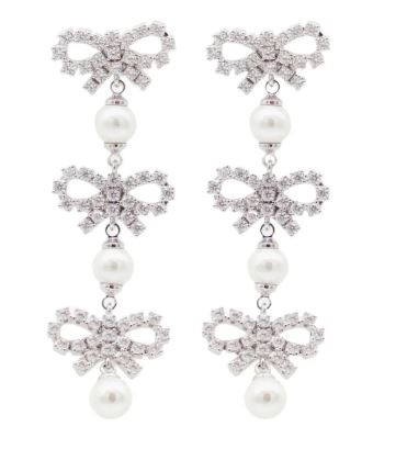 Self-Portrait Bow Motif Pearl Earrings
