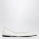 Jacquemus Pointed Ballerina Flats In White Calfskin