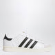Adidas Originals Jabbar Lo Sneakers In White And Black