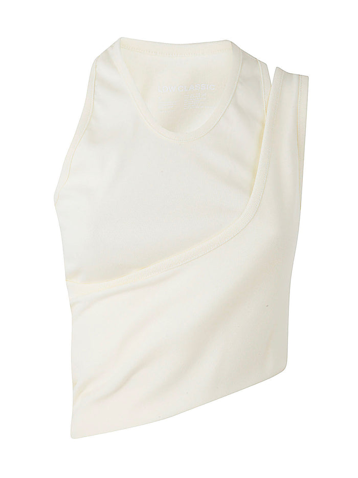 Low Classic Hole Point Top