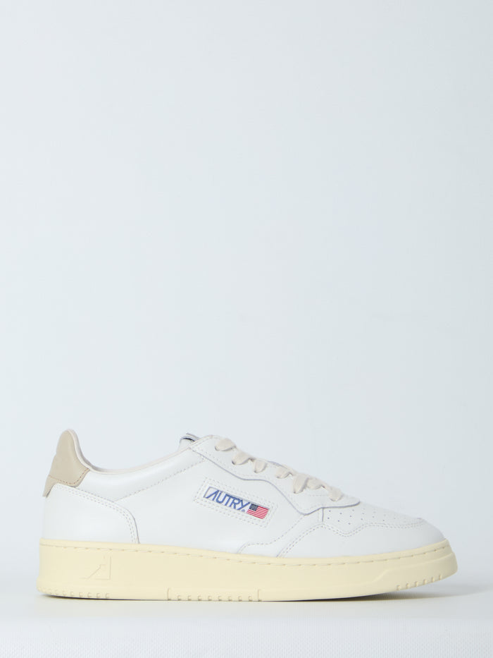 Autry Medalist Low Sneakers