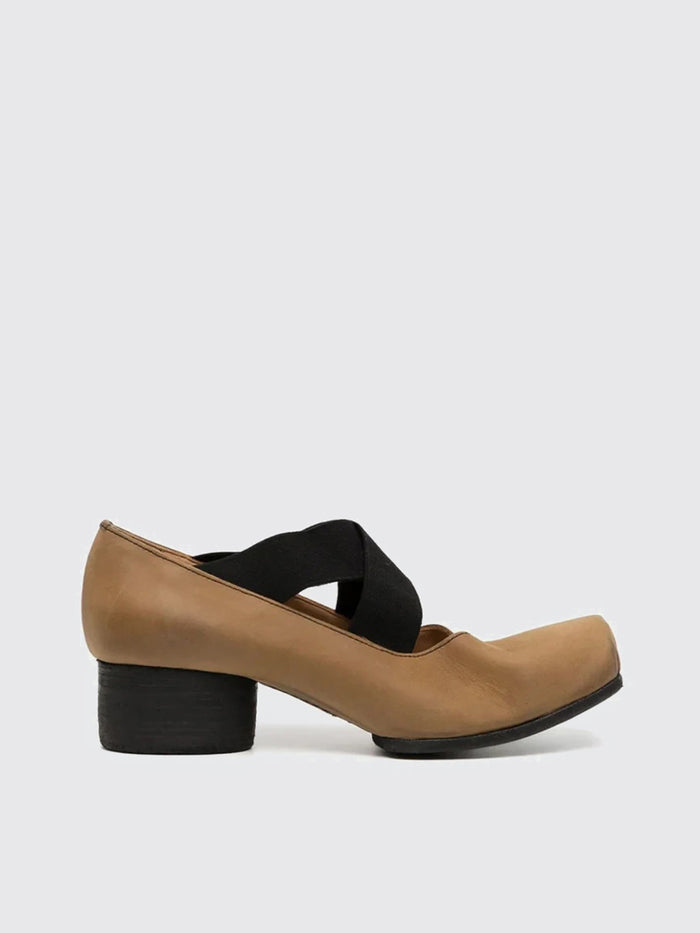 Uma Wang Leather Dancer In Medium Heel