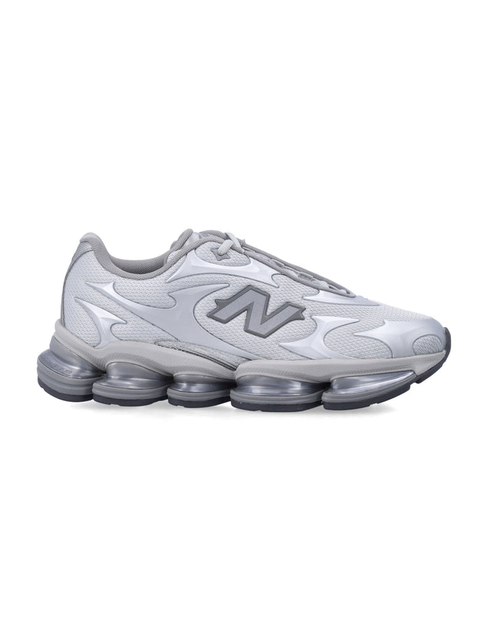 New Balance New Balance 2000 Silver Sneakers