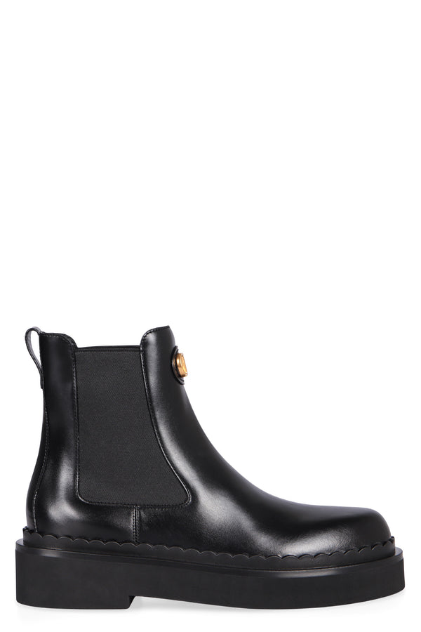 Valentino Garavani Chelsea Boots In Leather