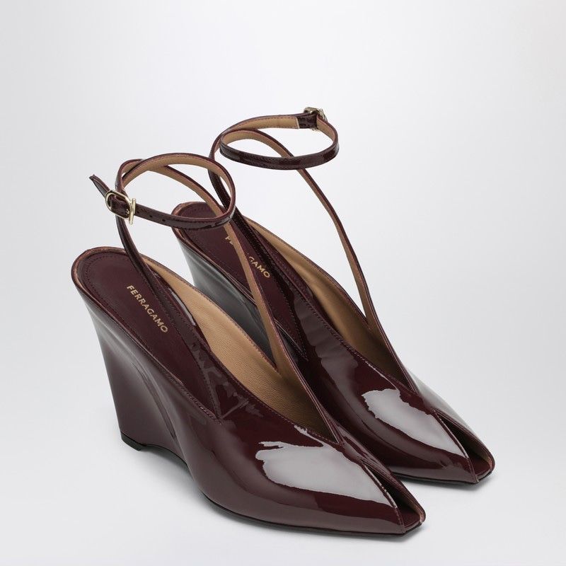 Peep Toe Wedge Sandals In Bordeaux