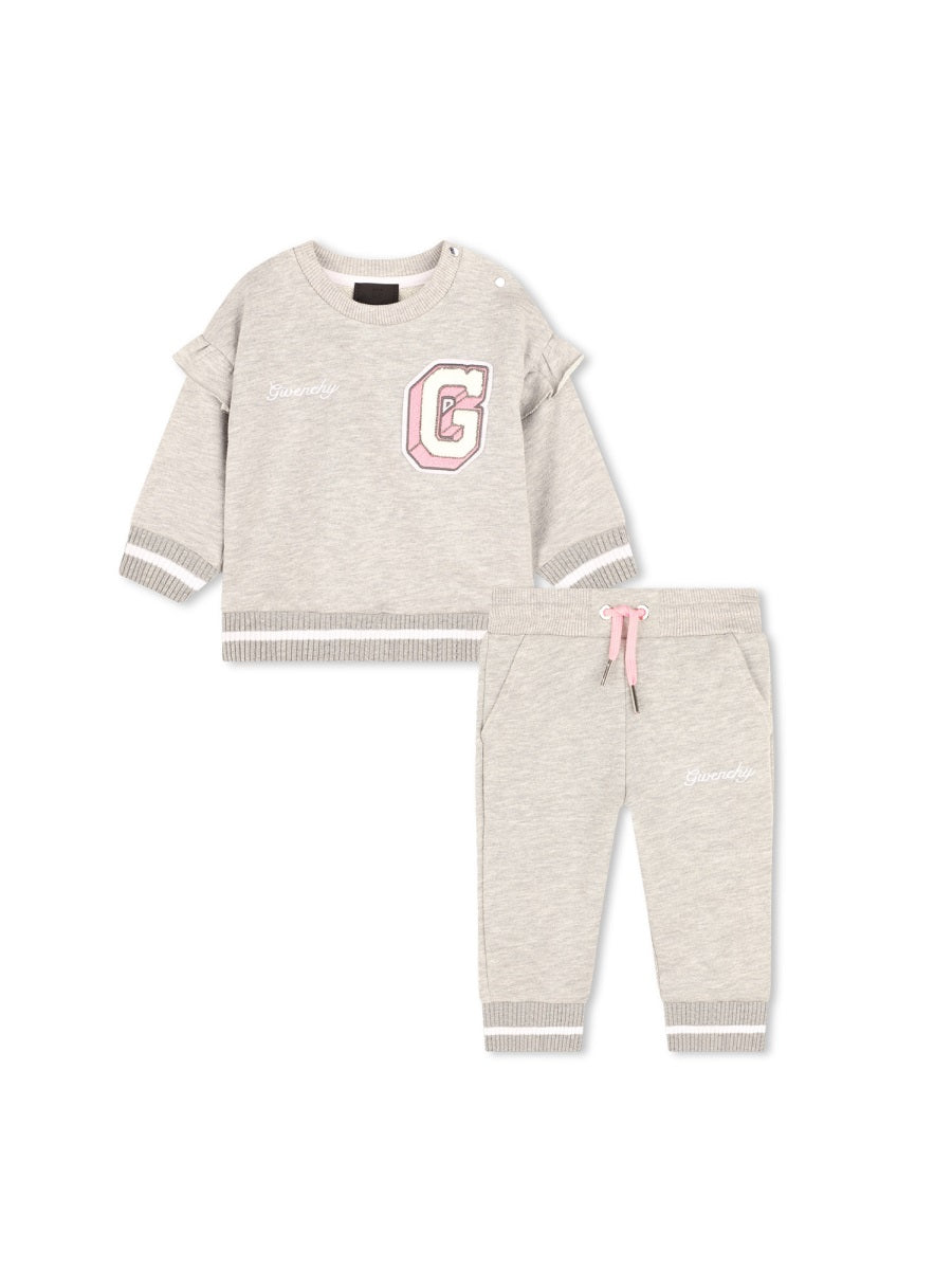 Jogging Outfit
