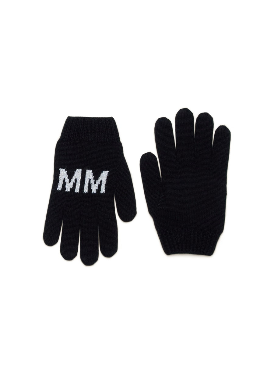 Mm6n4u