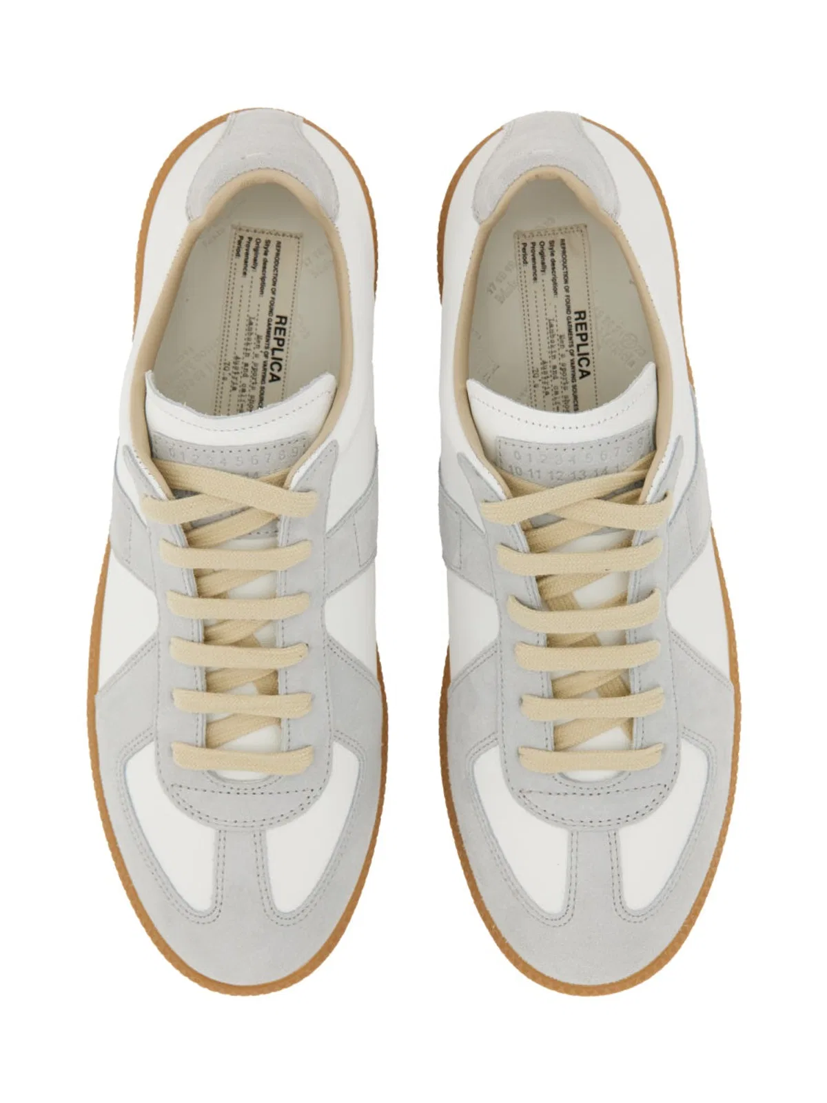 "Replica" Sneaker