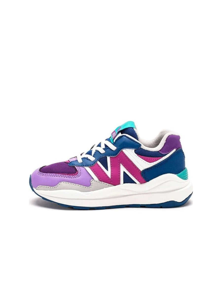 Sneaker With Logo
