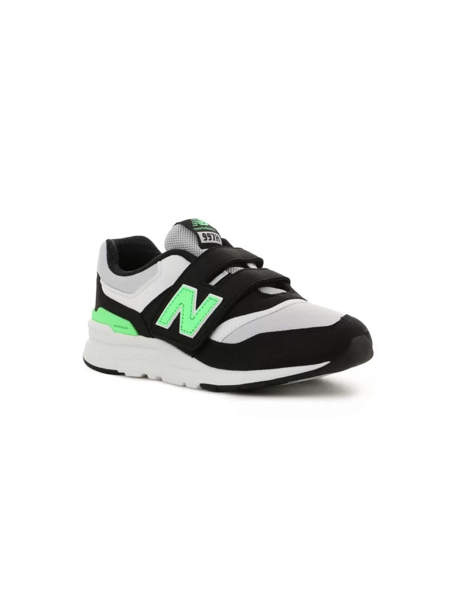 Sneaker With Logo