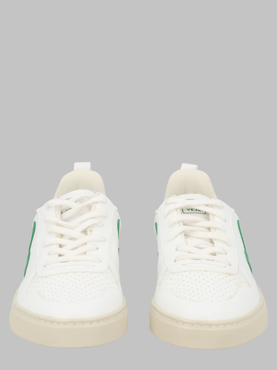 Small V-10 Lace Cwl White