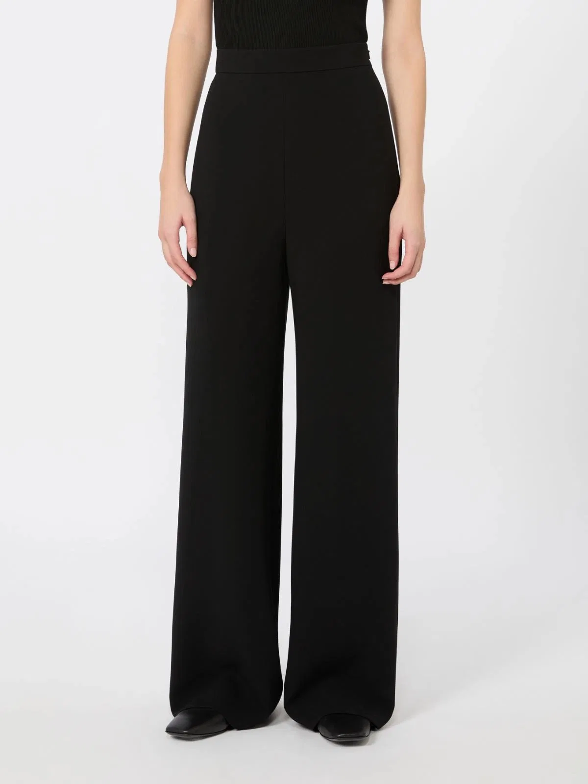 Max Mara Compact Cady Trousers With Invisible Left-side Zip In Black