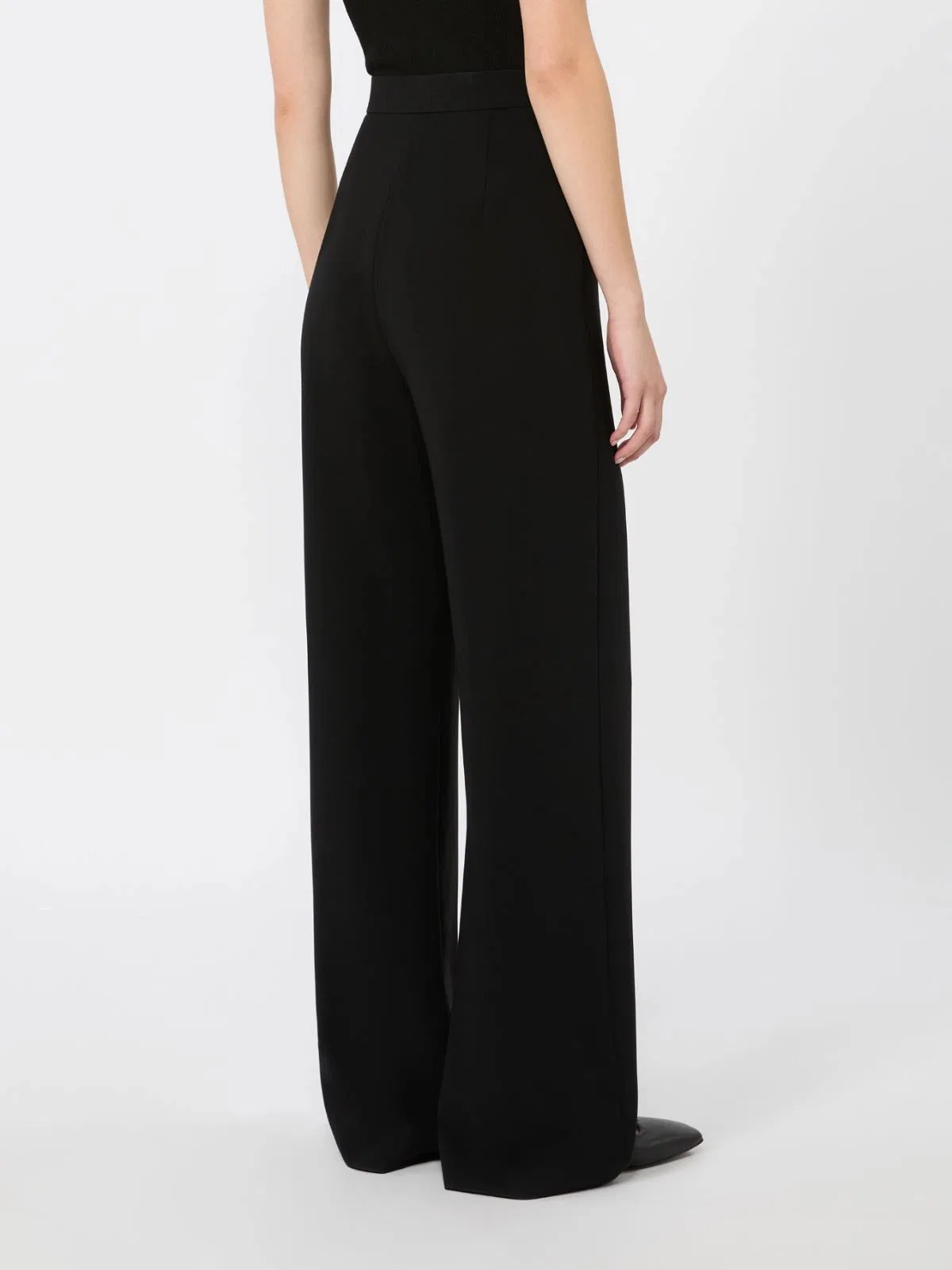 Max Mara Compact Cady Trousers With Invisible Left-side Zip In Black