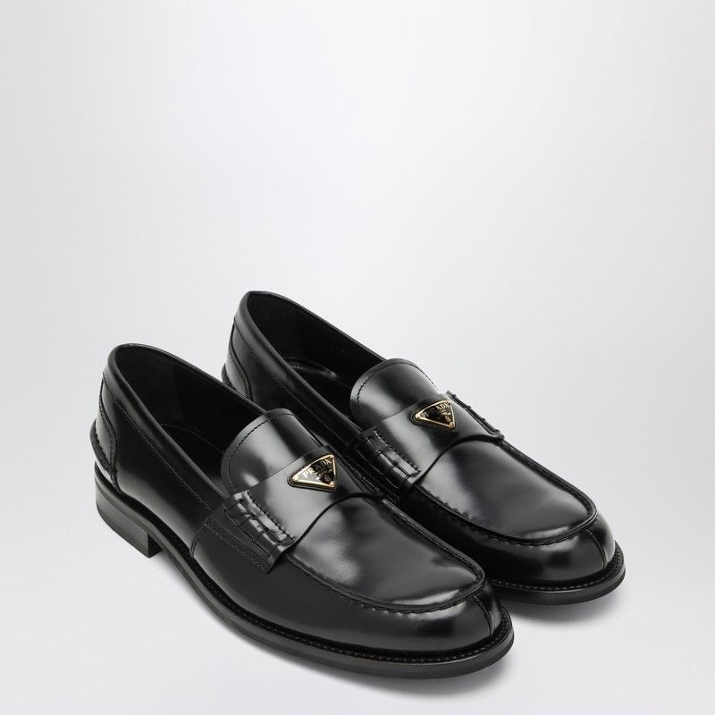 Triangle-Logo Loafers