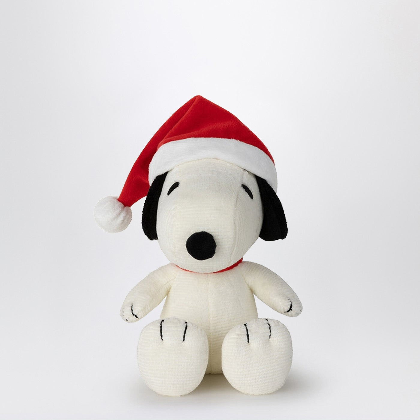 Snoopy With Christmas Hat Plush 17 Cm