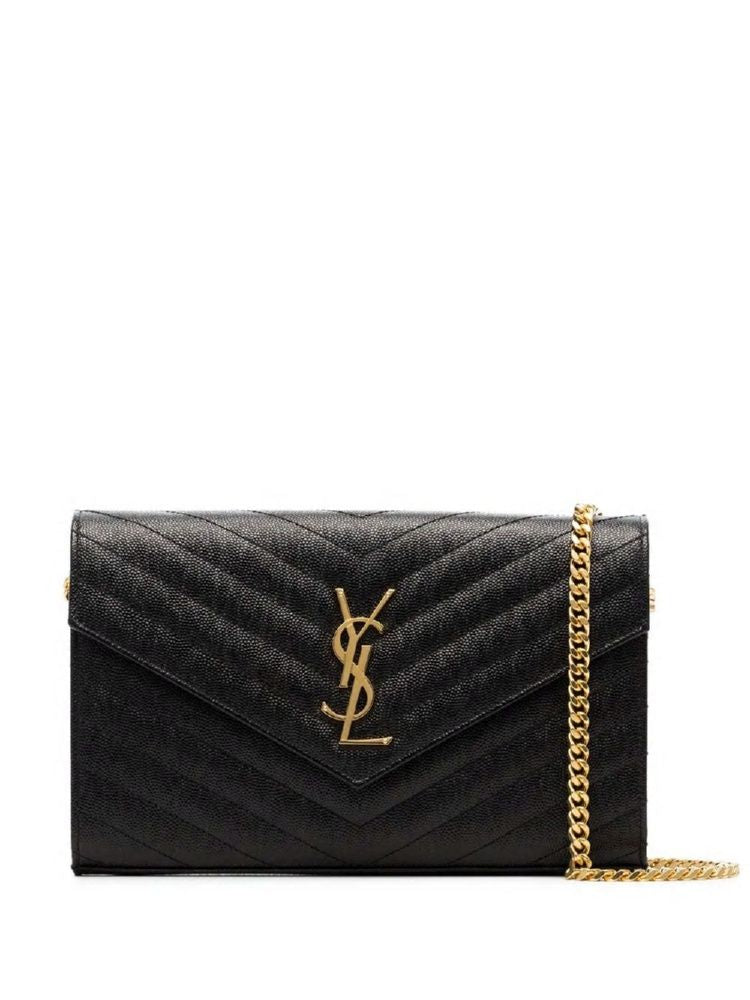 Cassandre Clutch With Chain