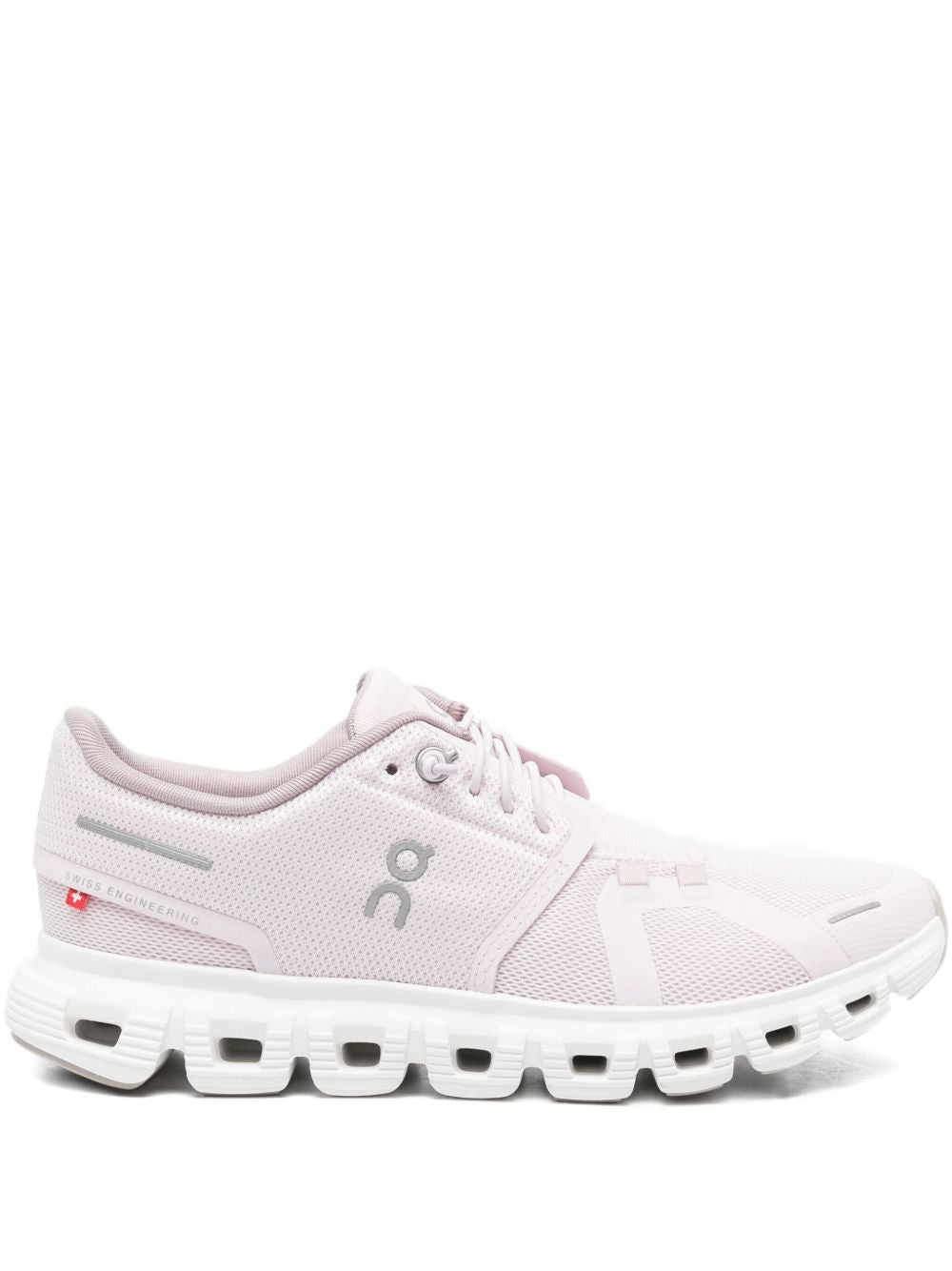 Sneakers Low-Top Cloud 6
