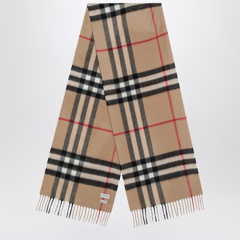 Check-Pattern Fringed Scarf