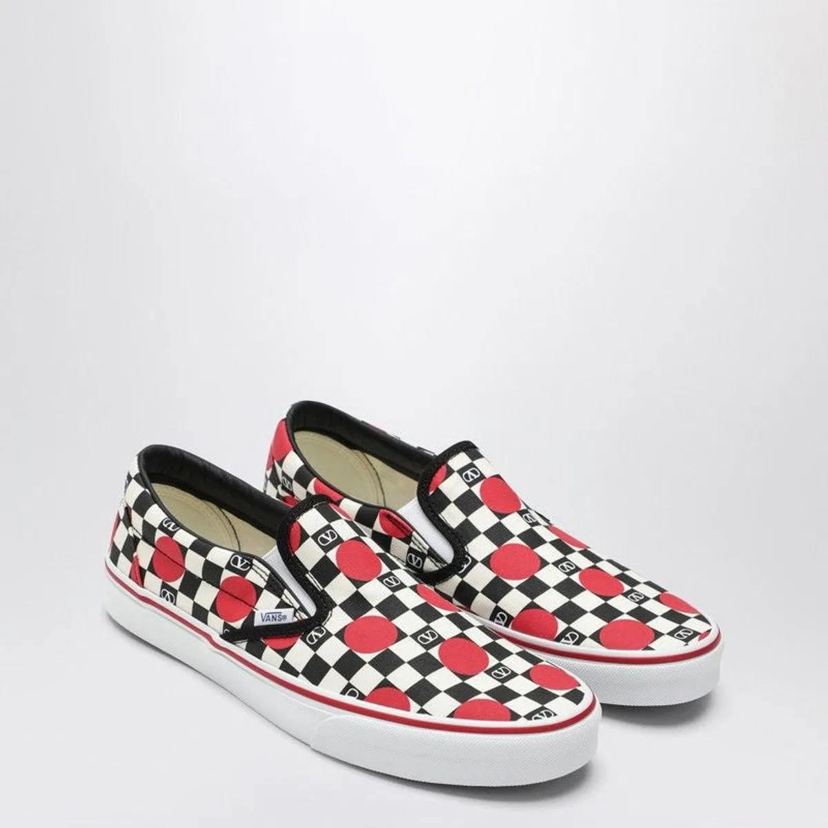 Valentino Garavani Slipon Sneakers Black/Red With Vlogo Checkerboard Print And Polkadot Detail
