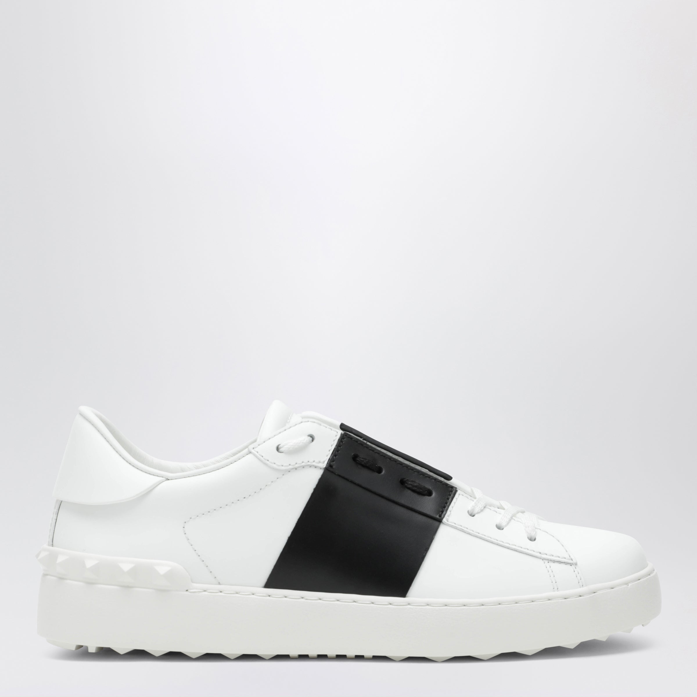 Open Sneakers In White/Black