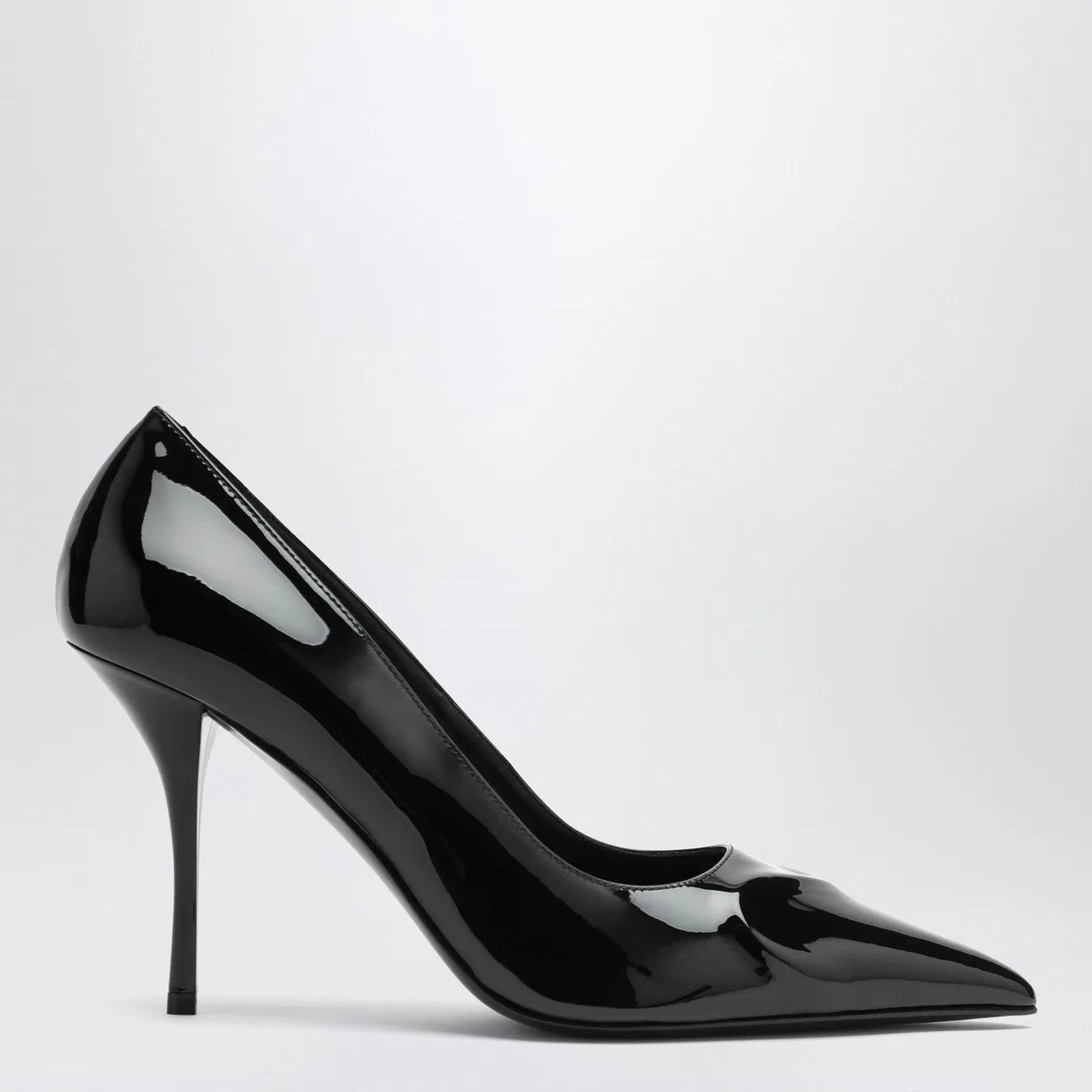 Alaia Pumps Le Coeur 3D 90 In Black Varnish