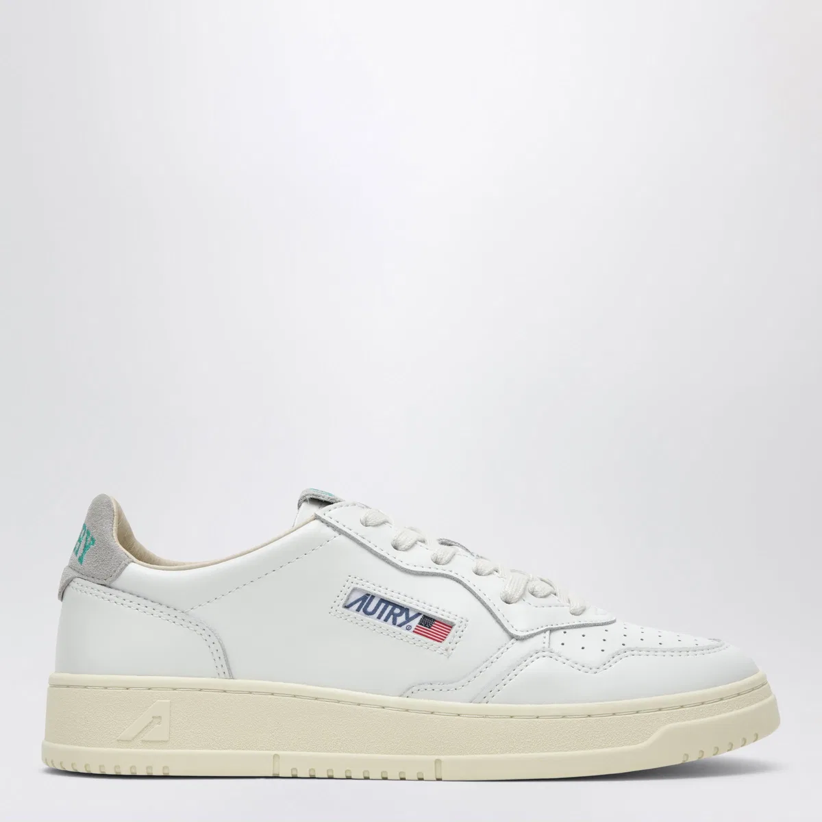 Medalist Low Sneakers In White/Cloud Grey Leather And Suede