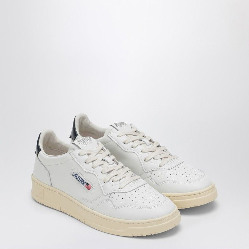 Medalist Low Sneakers