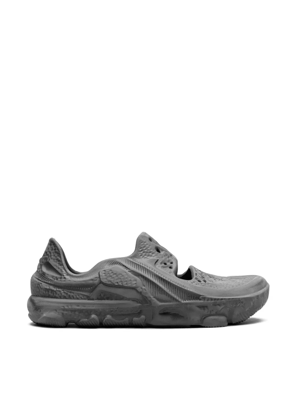 Ispa Universal Sneakers