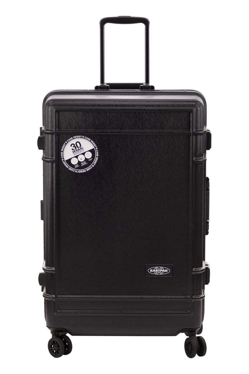 Hard-Shell Polycarbonate Suitcase With Multidirectional Wheels