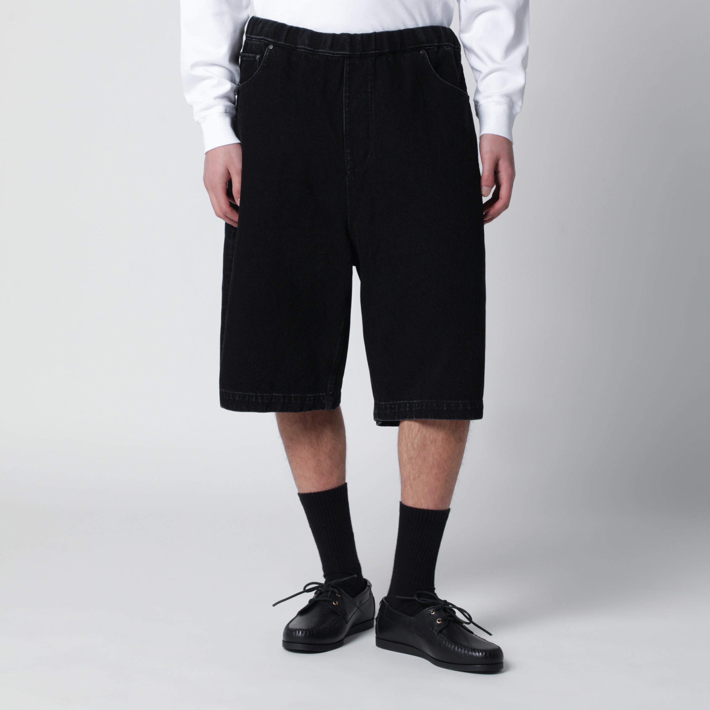 Baggy Bermuda Shorts In Black Denim