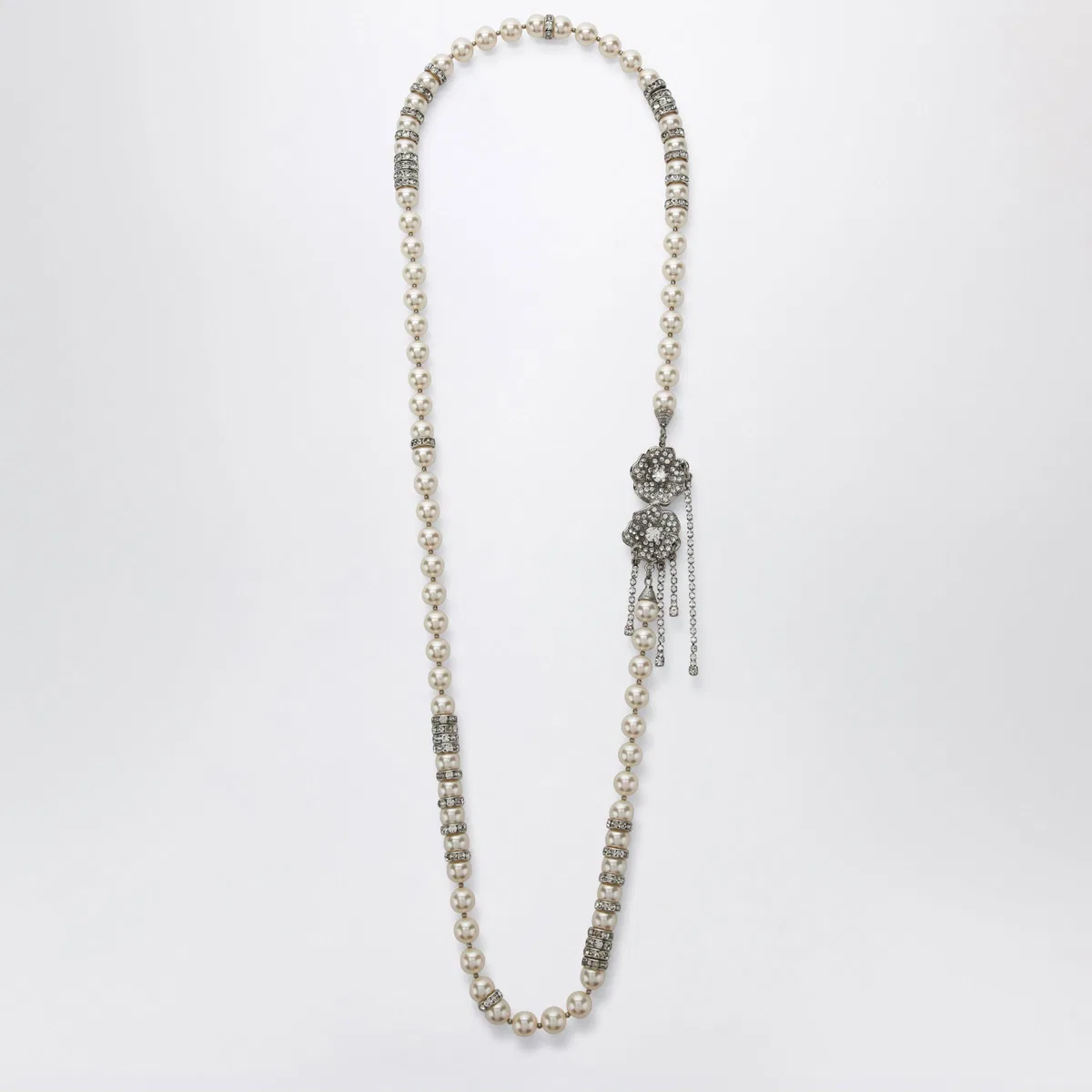 Pearl Necklace With Silver Crystal Flower Clasp