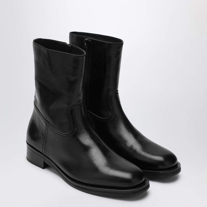Daryl Ankle Boots In Black Leather